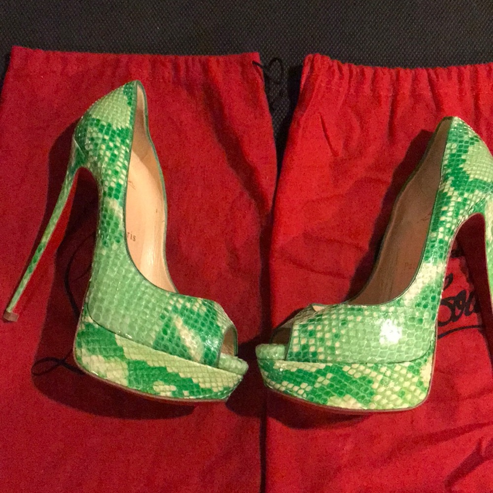 Christian Louboutin Python Daffodile Pumps - image 6